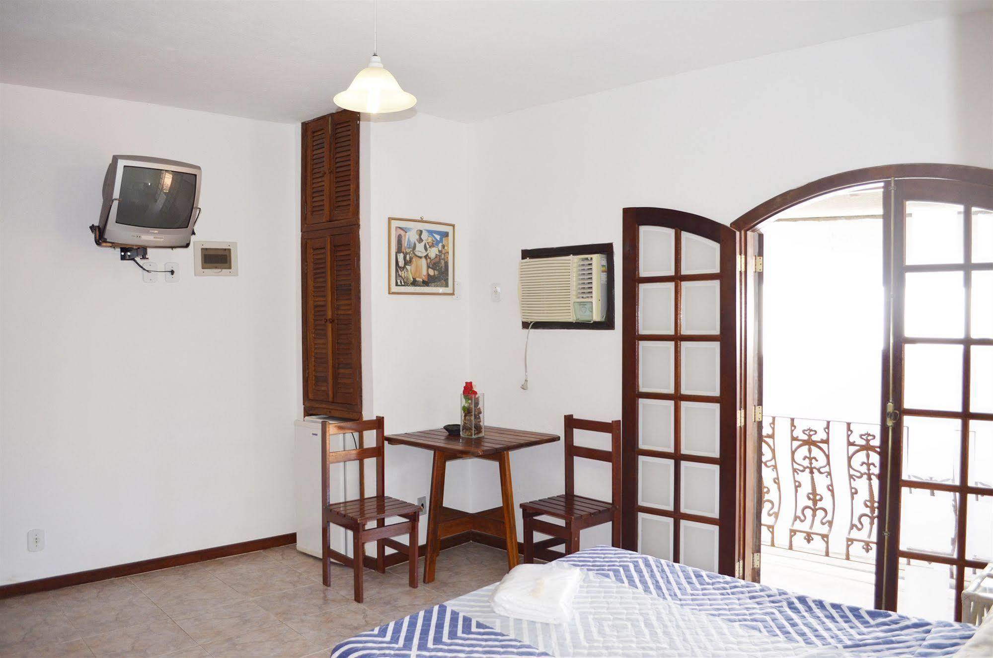 Pousada Das Rosas Miguel Pereira Extérieur photo